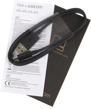 Графический планшет Wacom One by Small