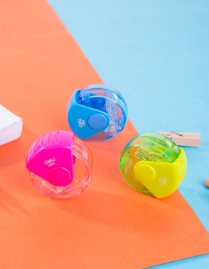 Точилка для карандашей ручная Deli  E0554