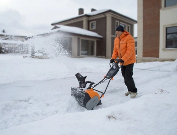 Снегоуборщик электр. Daewoo DAST 3000E
