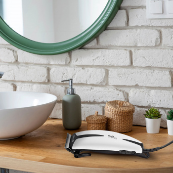 Машинка для стрижки Vitek VT-2517 BW