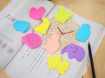 Блок самоклеящийся бумажный Stick`n 21776 50лист. малиновый 1цв.в упак. 