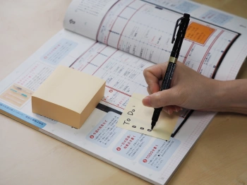 Блок самоклеящийся бумажный Stick`n ECO 21799 76x76мм 400лист. 60г/м2 пастель желтый