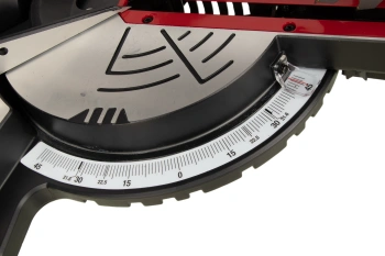 Торцовочная пила Зубр ЗПТ-210-1600 ПЛ