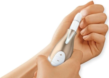 Маникюрно-педикюрный набор Beurer MP64