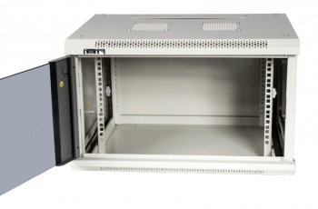 Шкаф коммутационный Lanmaster (TWT-CBWPG-6U-6X4-GY) настенный 6U 600x400мм пер.дв.стекл 60кг серый