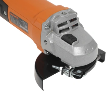 Углошлифовальная машина Daewoo DAG 1250-125