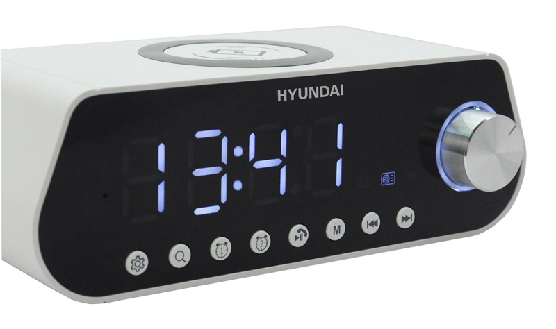 Радиобудильник Hyundai H-RCL380 белый LCD подсв:белая часы:цифровые FM