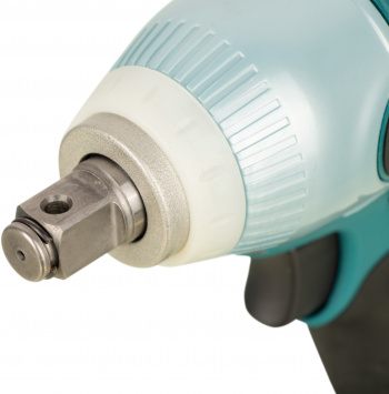 Гайковерт Makita DTW251Z