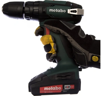 Дрель-шуруповерт Metabo SB 18
