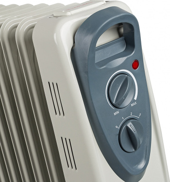 Радиатор масляный Ресанта ОМ-7Н