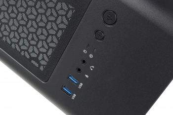 Корпус Aerocool Aero One Frost-G-BK-v1