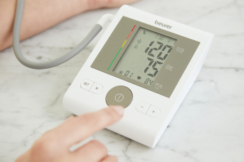 Тонометр автоматический Beurer  BM28