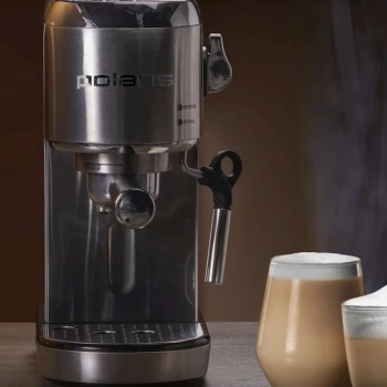 Кофеварка рожковая Polaris PCM 2001AE