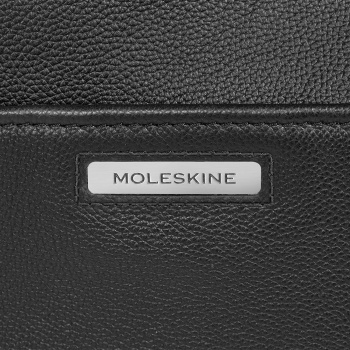 Рюкзак Moleskine Classic Leather ET84CMRTBK13BK черный кожа