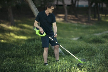 Триммер электрический Greenworks G40LT