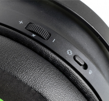 Наушники с микрофоном Razer Nari Ultimate