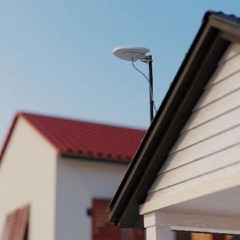 Антенна телевизионная Рэмо BAS-1117-USB UFO