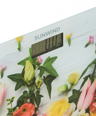 Весы напольные электронные SunWind SSB050