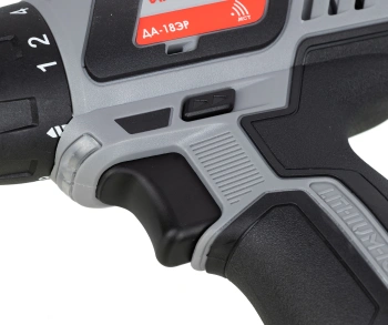 Дрель-шуруповерт Интерскол ДА-18ЭР