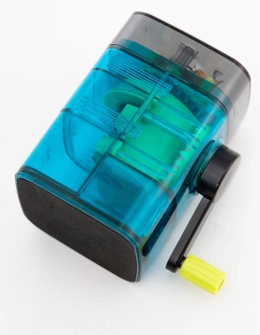 Точилка для карандашей механическая Deli  71162Blue