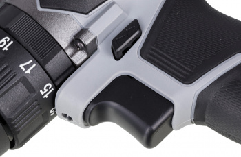 Дрель-шуруповерт Интерскол ДАУ-13/18ВК