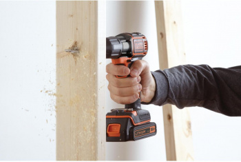 Дрель-шуруповерт Black+Decker ASD18KB-QW