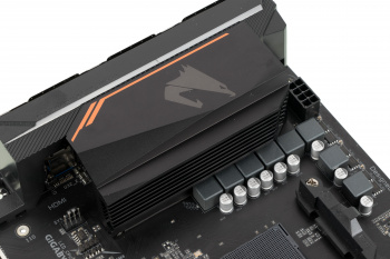 Материнская плата Gigabyte B550M AORUS ELITE