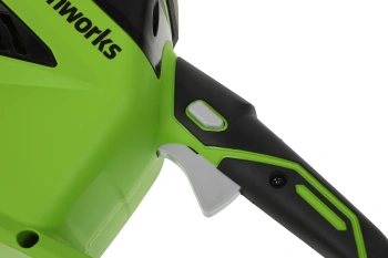 Цепная пила Greenworks  GD40CS18K4