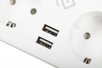 Умная розетка Digma DiPlug 400