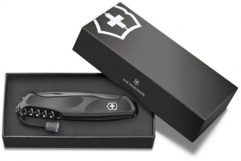 Нож перочинный Victorinox RangerGrip Onyx