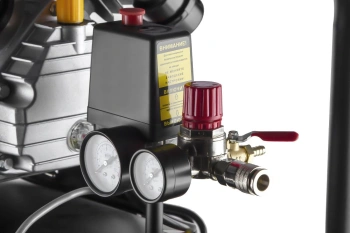 Компрессор поршневой Wester WK2200/50PRO