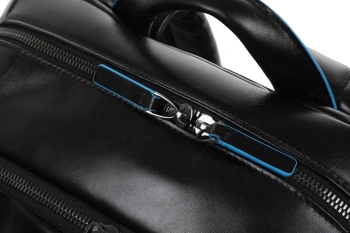 Рюкзак Piquadro Blue Square CA4762B2/N черный кожа
