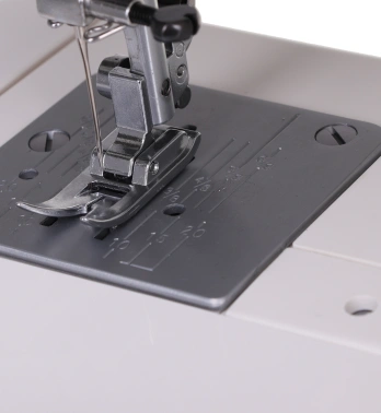 Швейная машина Janome Excellent Stitch 15A