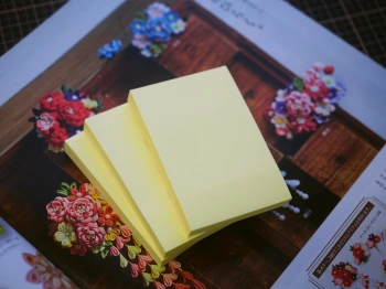 Блок самоклеящийся бумажный Stick`n 27088 76x51мм 300лист. 70г/м2 пастель желтый