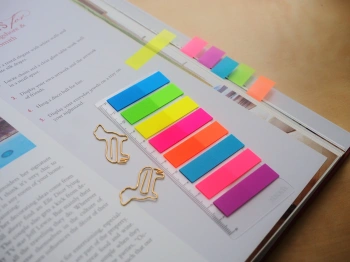 Закладки самокл. пластиковые Stick`n 27086 45x12мм 8цв.в упак. 10лист