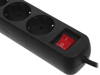 Сетевой удлинитель Defender G318