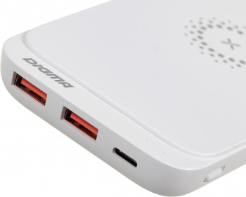 Мобильный аккумулятор Digma  DGPQ10E