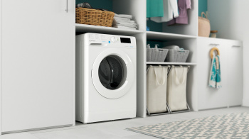 Стиральная машина Indesit BWE 81282 L