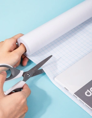 Пленка Deli EH832 Uspire для книги с липк.сл. ПП гладкая прозр. 500х5000