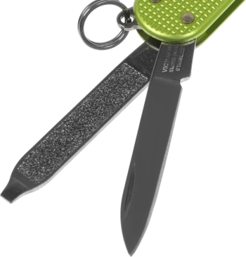 Нож перочинный Victorinox Classic SD Alox Lime Twist