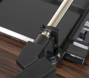 Проигрыватель винила Ritmix LP-340B