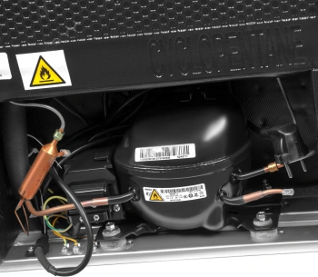 Холодильник Hyundai CO1002