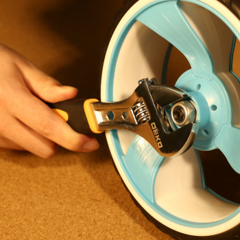 Набор инструментов Deko TZ82