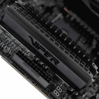 Память DDR4 2x8GB 4400МГц Patriot  PVB416G440C8K