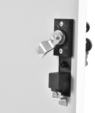 Шкаф коммутационный ЦМО (ШРН-М-9.500.1) настенный 9U 600x520мм пер.дв.металл направл.под закл.гайки 130кг серый 456мм 18.9кг 180град. 480мм IP20 сталь