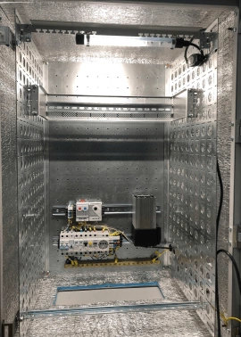 Шкаф коммутационный ЦМО (ШТВ-НН-12.6.5-4ААА-Т1) настенный 12U 620x530мм пер.дв.металл несъемн.бок.пан. 150кг серый 420мм 58кг 120град. 600мм IP54 IK10 металл уличный всепогодный антиванадальный с вентилятором с нагревателем укомплектованный
