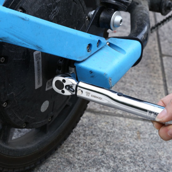 Ключ динам. Deko  DKTW01