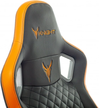 Кресло игровое Knight  Outrider