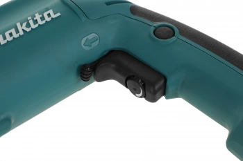 Дрель безударная Makita DP4011