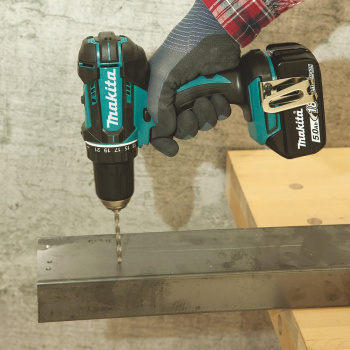 Дрель-шуруповерт Makita DDF482Z